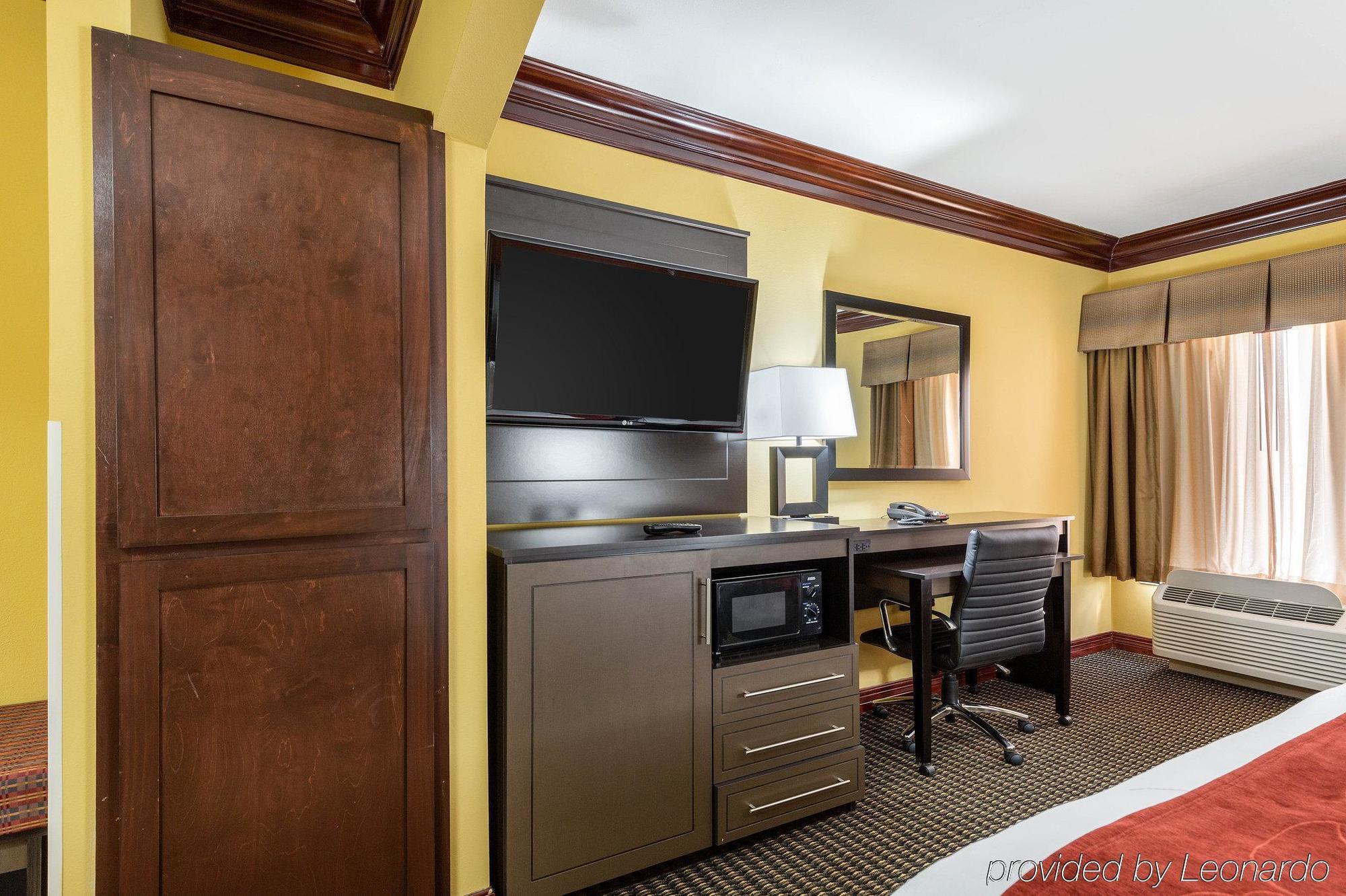 Comfort Suites Lake Jackson Clute Extérieur photo