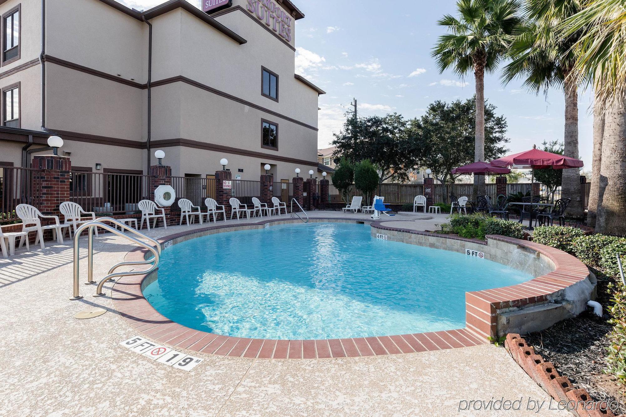 Comfort Suites Lake Jackson Clute Extérieur photo