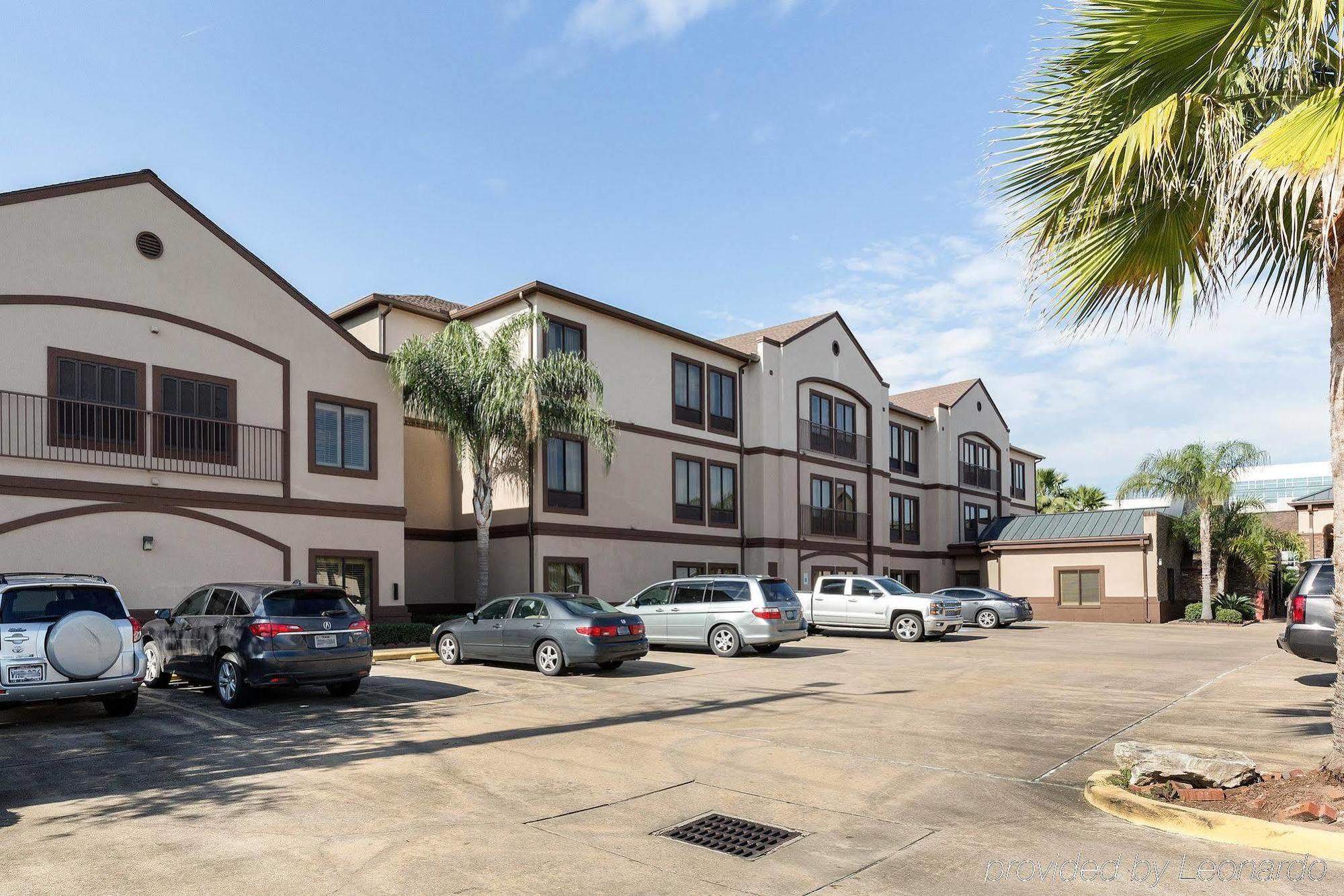 Comfort Suites Lake Jackson Clute Extérieur photo